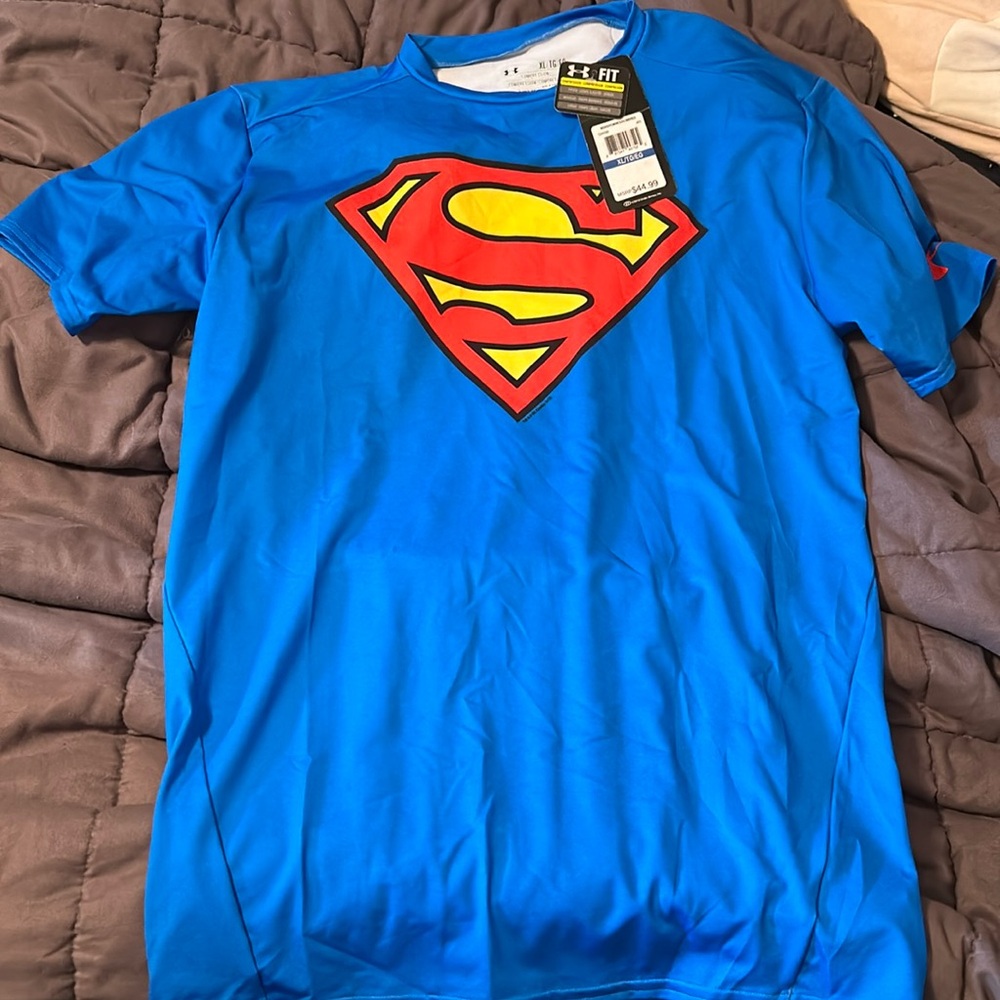 Under Armour Heatgear Superman Fitted Compression Shirt